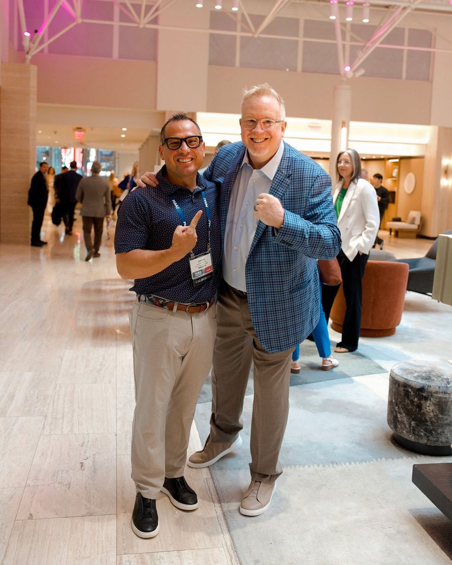 Two mortgage professionals at the MBA National Advocacy Conference